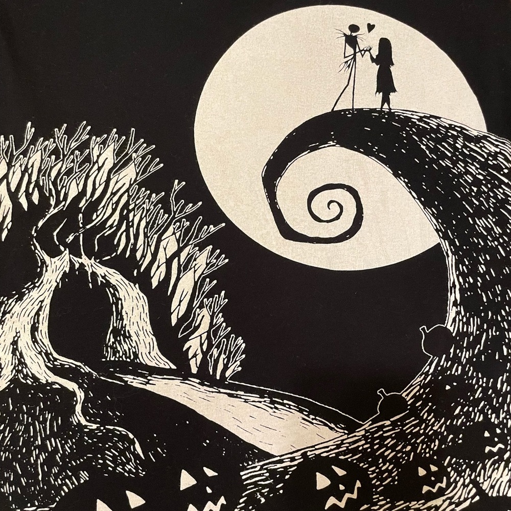 Disney Nightmare Before Christmas T-shirt featuring Jack & Sally!